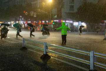 初夏暴雨：村庄与村民2