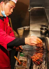 军良烤肉排骨面：北郊的故事1