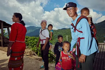 背背篓的网球冠军：佤族少年出大山记4