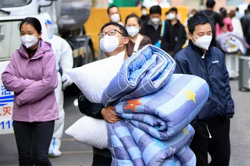生产“保卫战”：郑州富士康的2022招工季5