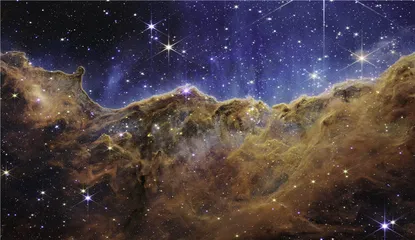 当宇宙有了第一束光