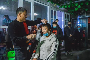 寻婚：直播间里的农村婚恋问题2