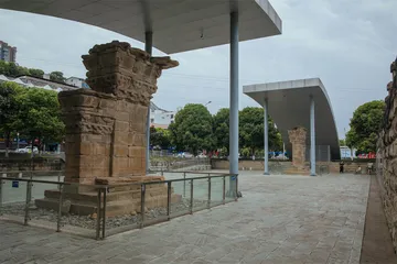 在汉阙上寻找汉代建筑线索2