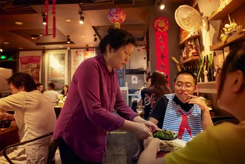 汪婆婆卤菜：给你一整个武汉1