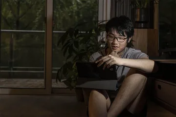 希望与彷徨：电竞少年的人生