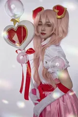 “魔法少女”从天台坠落3