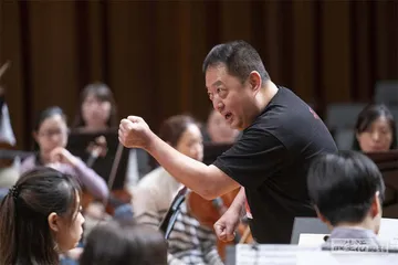 吕嘉：追求音乐境界的“不可量”