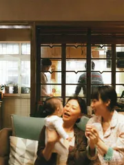 《亲爱的小孩》在贩卖生育焦虑吗？