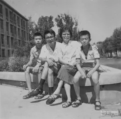 金晓宇，游潜在深海1