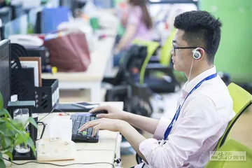 “95后”：在迷茫中探索