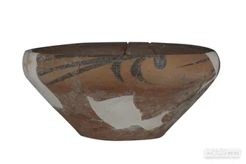 陕西仰韶陶器1