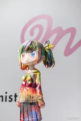 明亮的萌少女与灰暗的日常生活