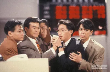 名利大时代里，我们依然爱着一个坏男孩1