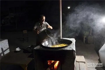 喀什：主食与牛羊肉的缠绵