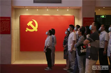 上海：红日出东方3