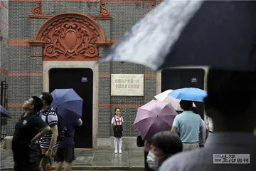 上海：红日出东方8