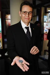我们延伸了哥白尼的工作