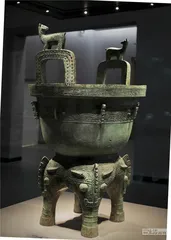 新干大墓代表器物