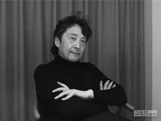何多苓，潮流的旁观者