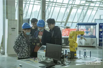 “蓝领”是否在崛起？10