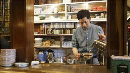 六曜社咖啡店：三代人造就的茶文化