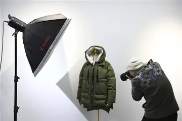 亚马逊奇遇记：爆款羽绒服背后的中国身影1