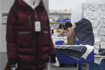 亚马逊奇遇记：爆款羽绒服背后的中国身影5