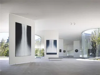 当地景介入建筑时7