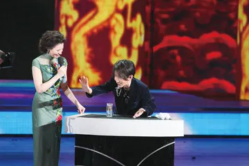 甲丁：春晚创作都不花心思1