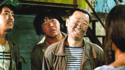 阿甘的“山寨”歌舞喜剧