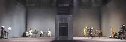 时代的红白玫瑰