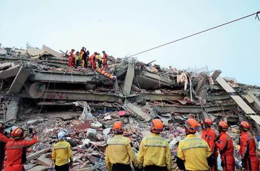 缅甸大地震，“一把巨刀切入地球”