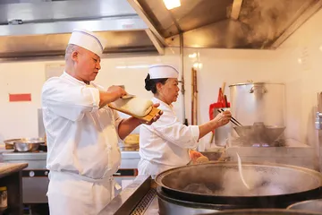 大同雪季饮食：融会、诉说与刀削面成名史