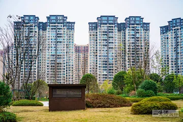 3岁女童坠楼背后：一个打工家庭的托举与下坠1