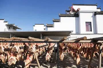 跟摄影师走徽州：家宴、年俗与乡村遗产