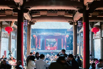 老章家绩溪徽菜馆，夫妻店与山野风味3