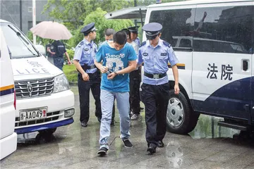 传销与反传销：分裂人生1