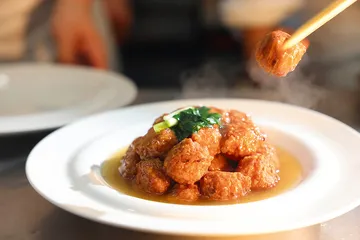 小城大店里的情义2