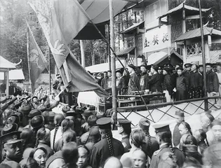 安吉丽娜·朱莉的《坚不可摧》3