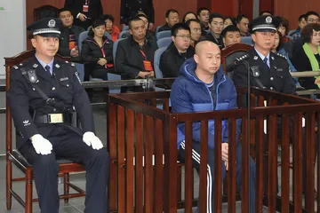 被呼格案影响和影响呼格案的人3