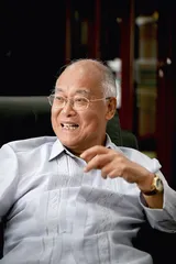 与何振梁的忘年之缘