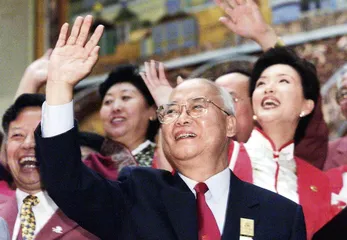 与何振梁的忘年之缘1