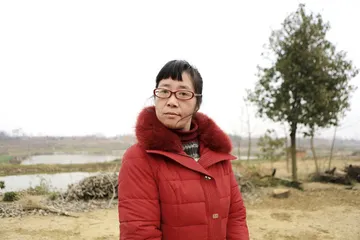 诗人余秀华：苦痛中的歌唱1