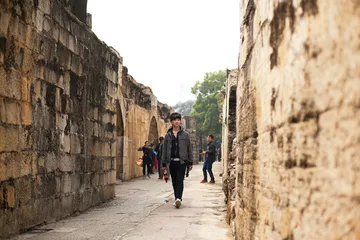 罪与美：东莞酒店业与色情业断代史2