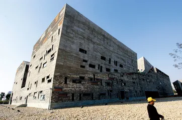 “他们的作品将承载更大的责任”4