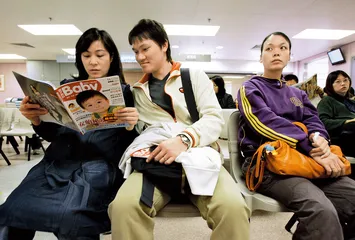 赴港生子：新富人群的生育账本