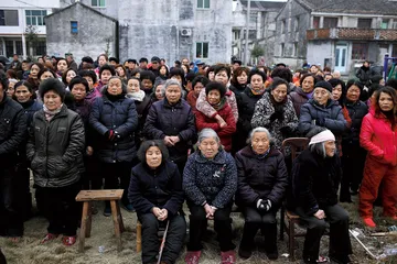 一个村庄的土地争端：法律与乡村 现实的脱节