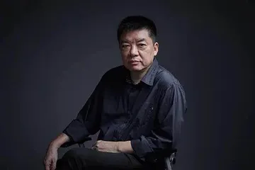 中国建筑师刘家琨获2025年普利兹克建筑奖