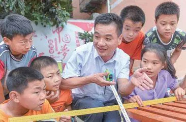 彭玉生：让学生的成长“无边界”