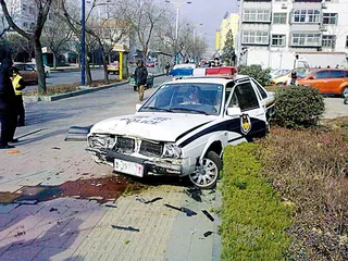 ​泰安持枪袭警事件3